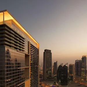 5* מלון Waldorf Astoria International Financial Centre